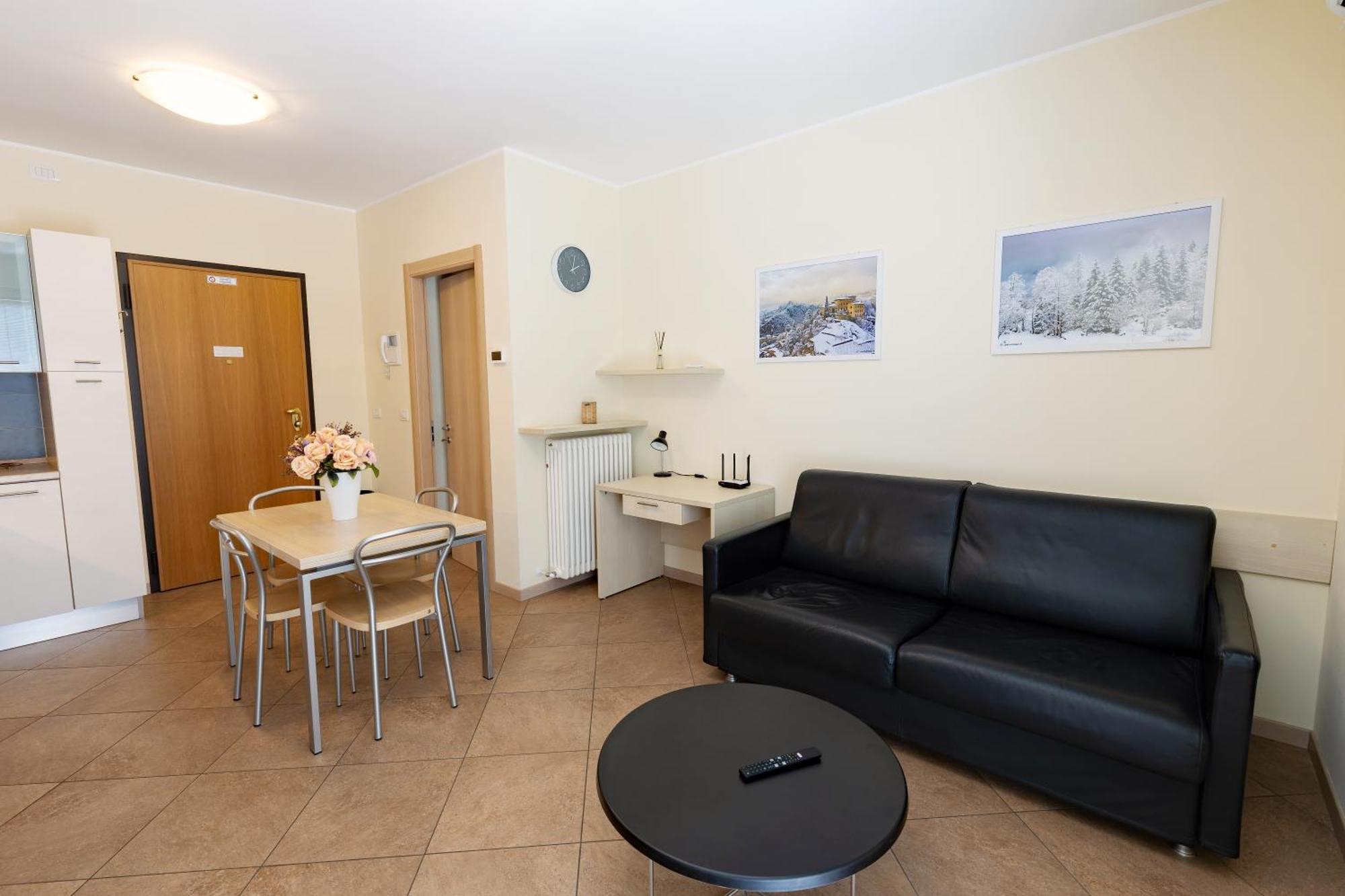 Residenza Il Castello Apartment Sondrio Cameră foto