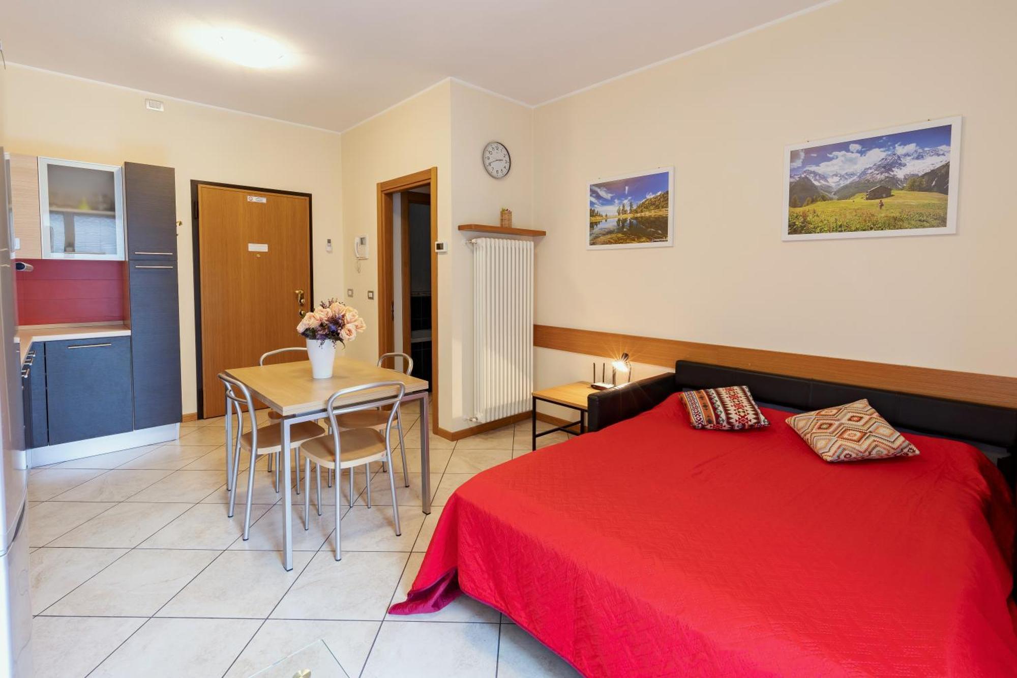 Residenza Il Castello Apartment Sondrio Cameră foto