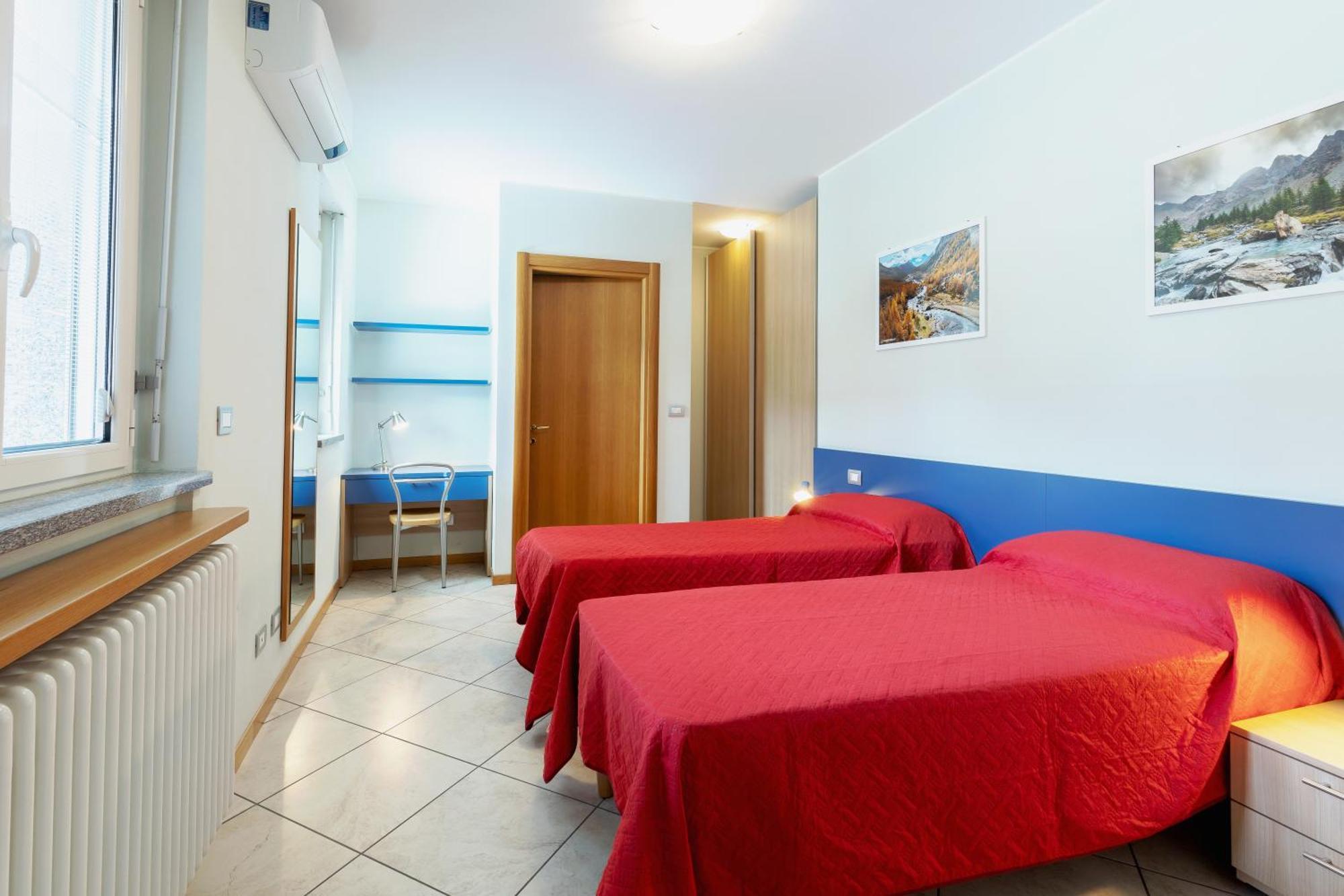 Residenza Il Castello Apartment Sondrio Exterior foto
