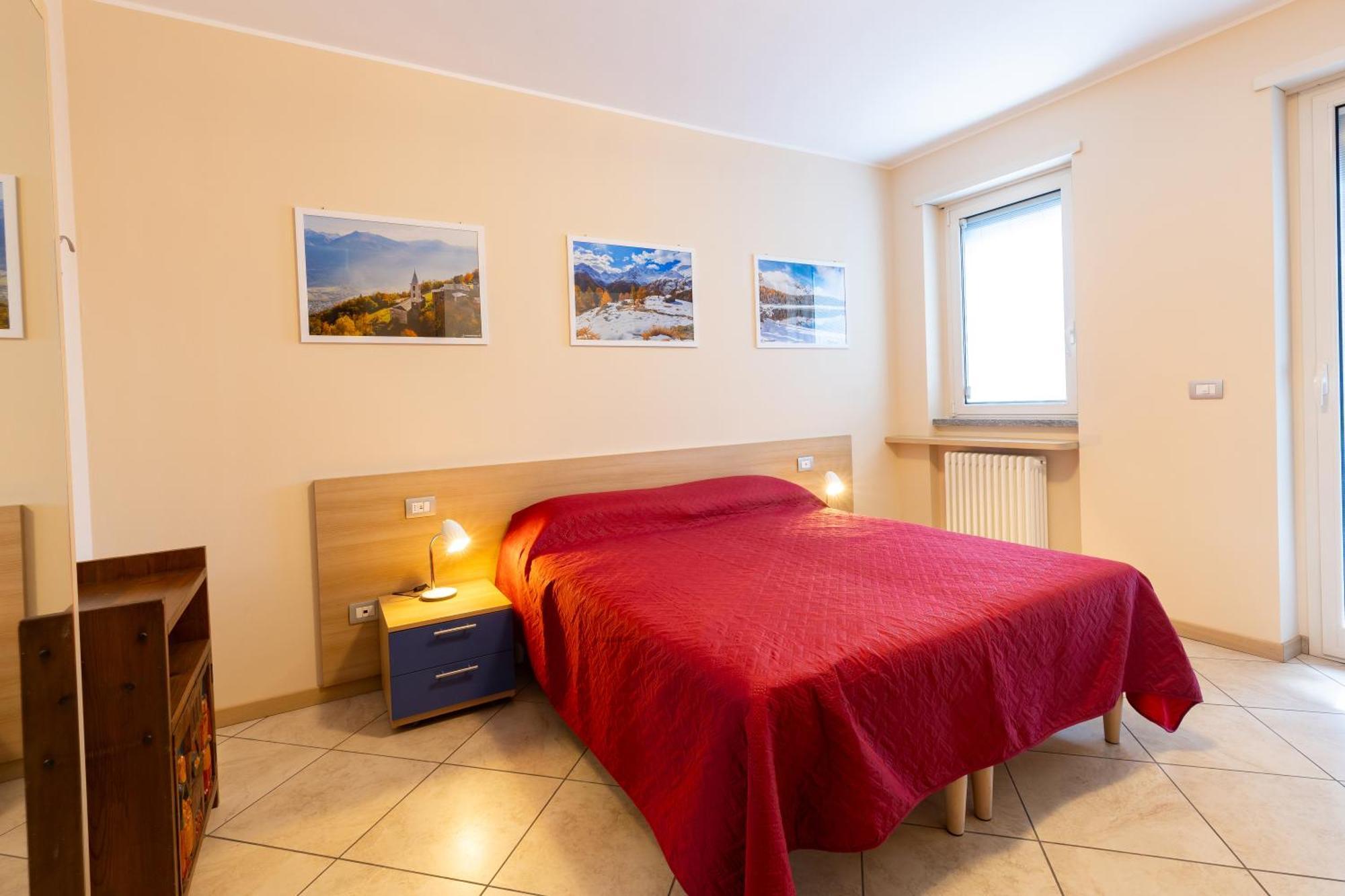 Residenza Il Castello Apartment Sondrio Exterior foto