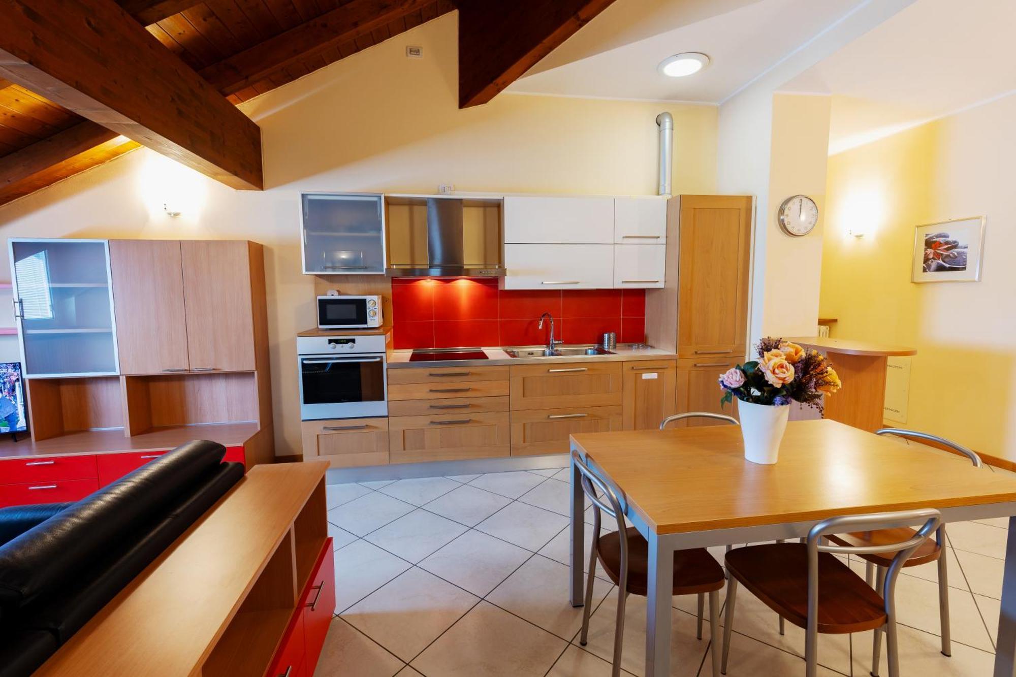 Residenza Il Castello Apartment Sondrio Exterior foto